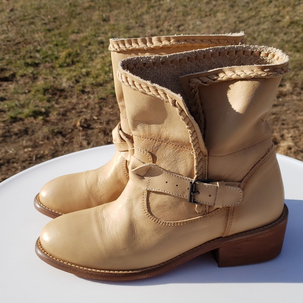 Musse & Cloud womens boots sz 7